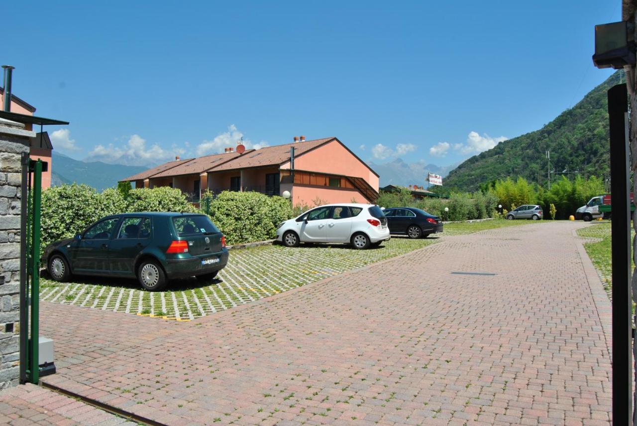 Residence Oasi Del Viandante Lake Como Екстериор снимка