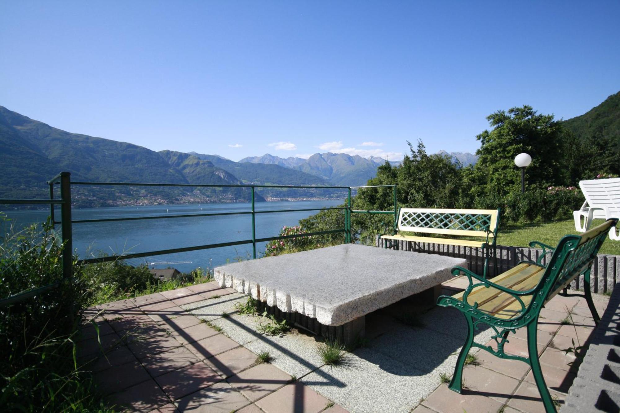 Residence Oasi Del Viandante Lake Como Екстериор снимка